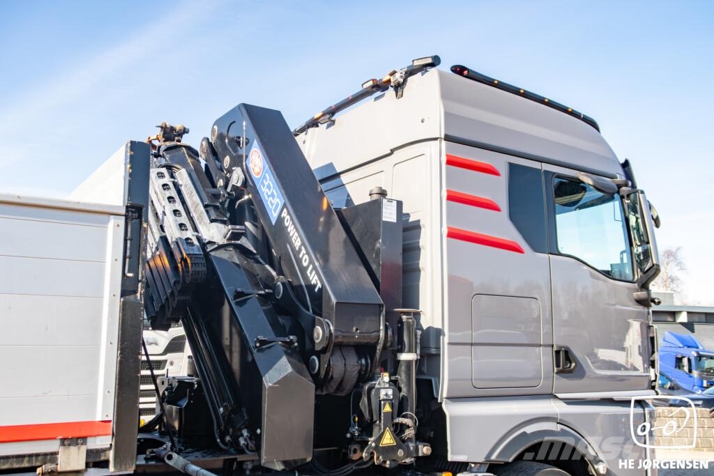 MAN TGX 35.510 8X4/4 BL CH m. Kroghejs/Kran (HMF 3220K Camiones polibrazo