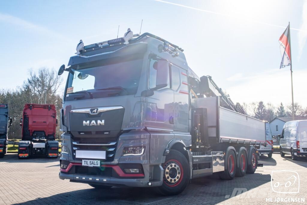 MAN TGX 35.510 8X4/4 BL CH m. Kroghejs/Kran (HMF 3220K Camiones polibrazo