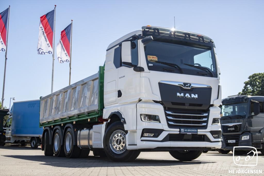 MAN TGX 35.520 8x4-4 BL CH m. 3-vejs Tiplad Ostali kamioni