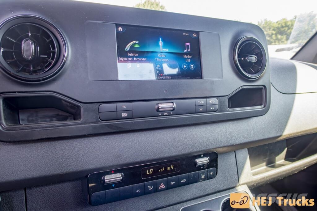 Mercedes-Benz Sprinter 6x2 m. Fejeblad Otros camiones