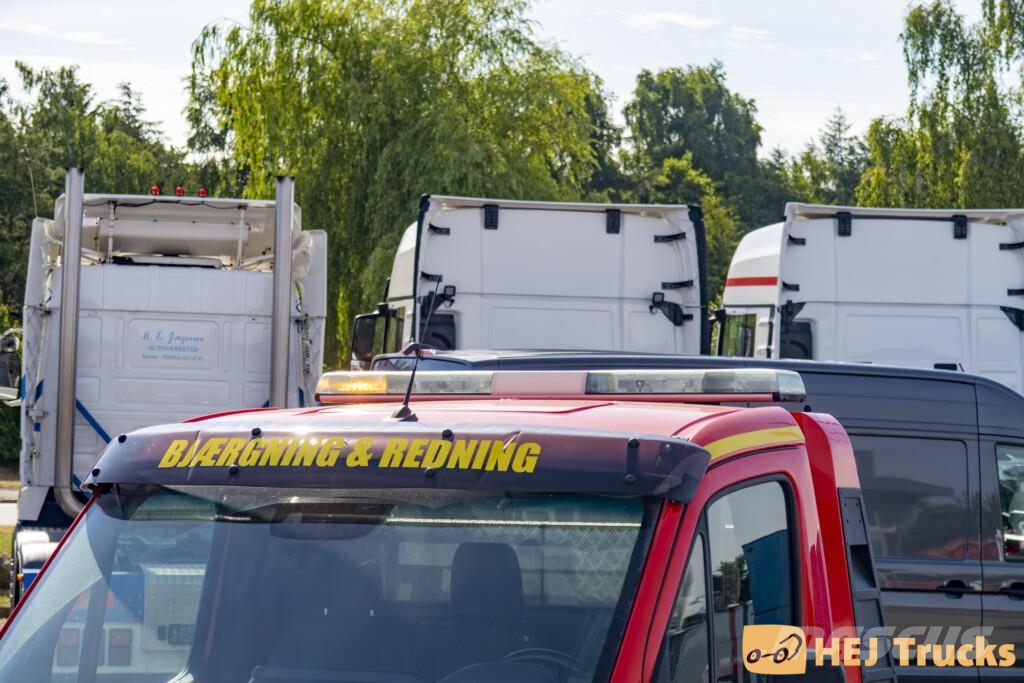 Mercedes-Benz Sprinter 6x2 m. Fejeblad Otros camiones