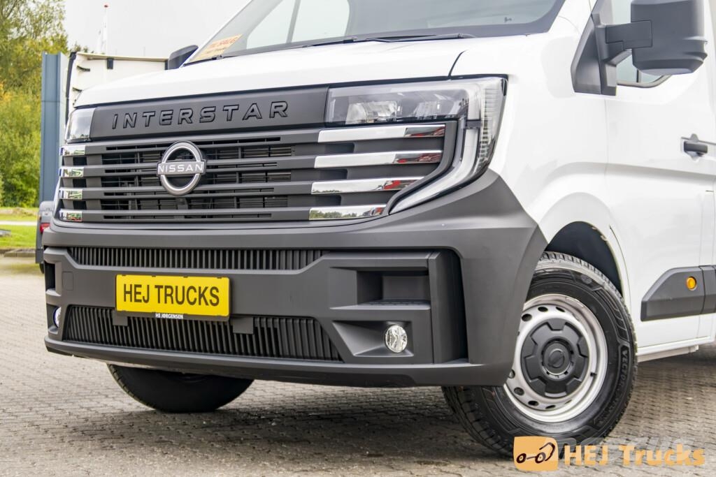Nissan Interstar Box/Lift Lätta lastbilar