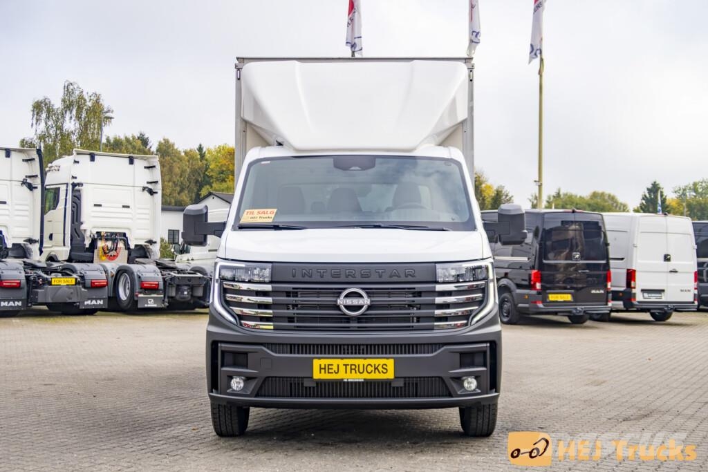 Nissan Interstar Box/Lift Lätta lastbilar