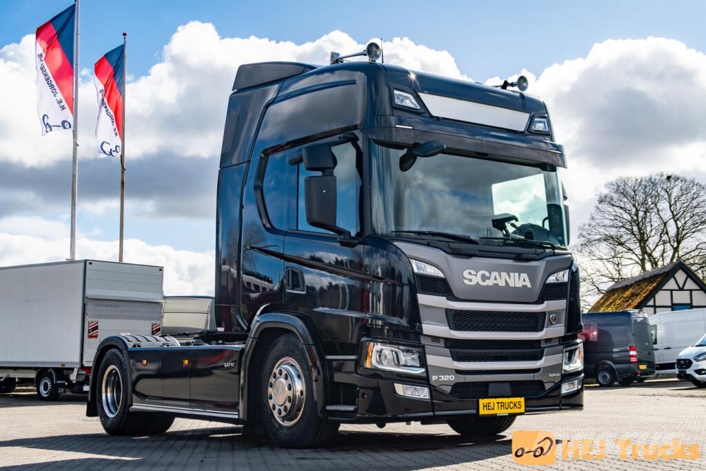 Scania P320 A4x2NB *Hybrid* Nyergesvontatók