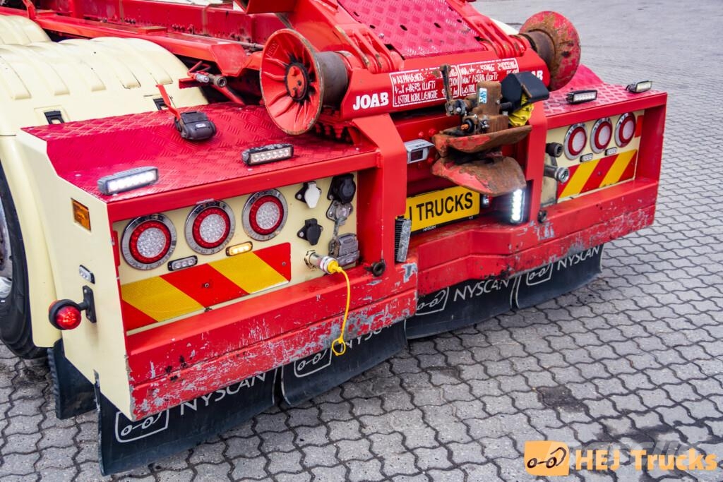 Scania R530 R8x4*4NB m. Kroghejs/Kran (HMF 2820K-5) Camiones polibrazo
