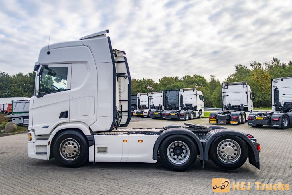 Scania R560 A6x2*4 NB m. Hydraulik Trækkere