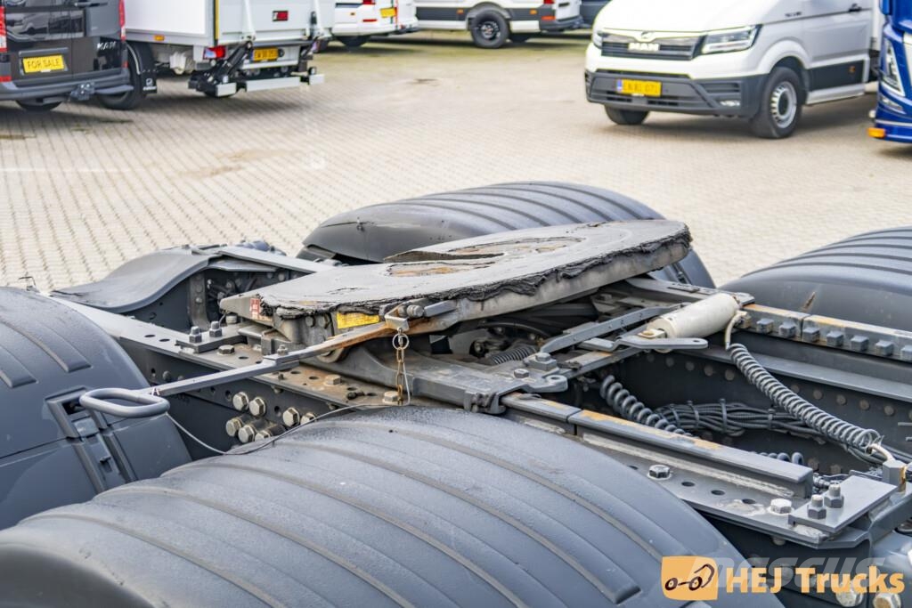 Scania R560 A6x2*4 NB m. Hydraulik Trækkere