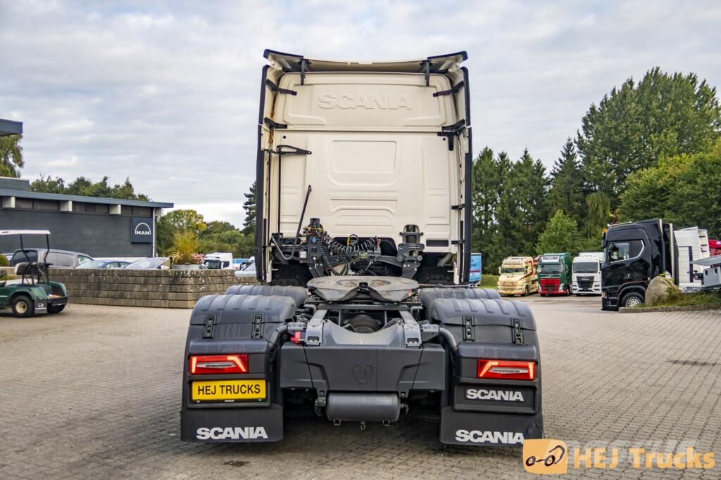 Scania R560 A6x2*4NB m. Hydraulik Cabezas tractoras