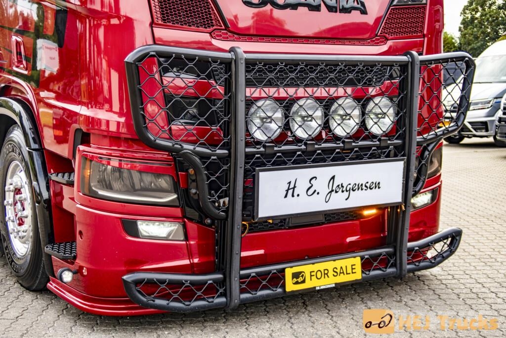 Scania R660 V8 A6x2NB Black Ruby Edition Tegljači