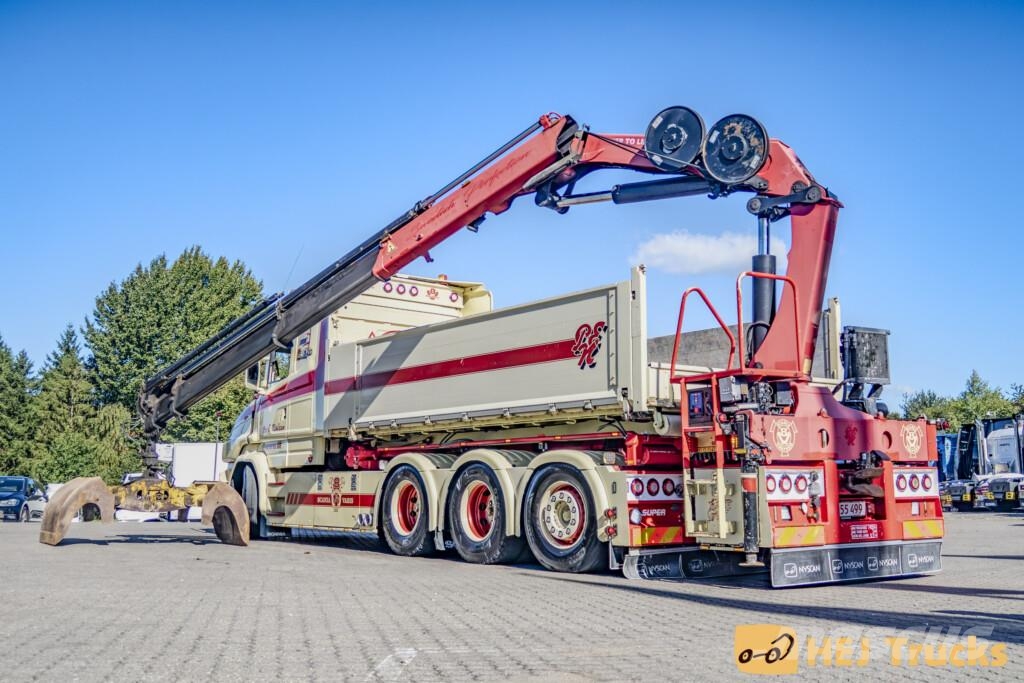 Scania T580 LB8x4*4HNB m. Wirehejs/Kran (HMF 2820K-5) Nosturiautot