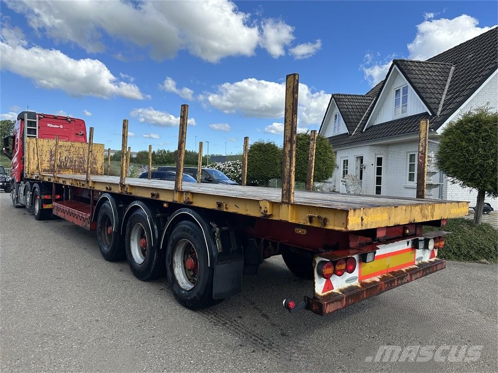 Istrail 12,60m 3 aks åben trailer Pritschenauflieger
