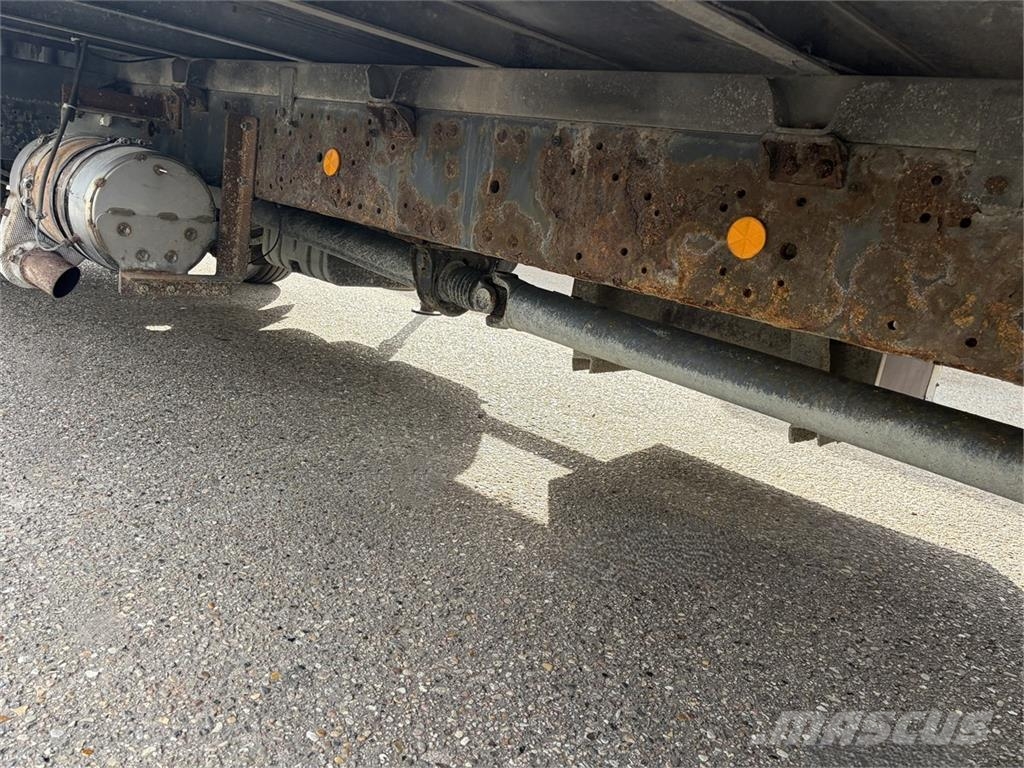 Iveco Eurocargo 120E22 Palfinger 8500 Kranwagen