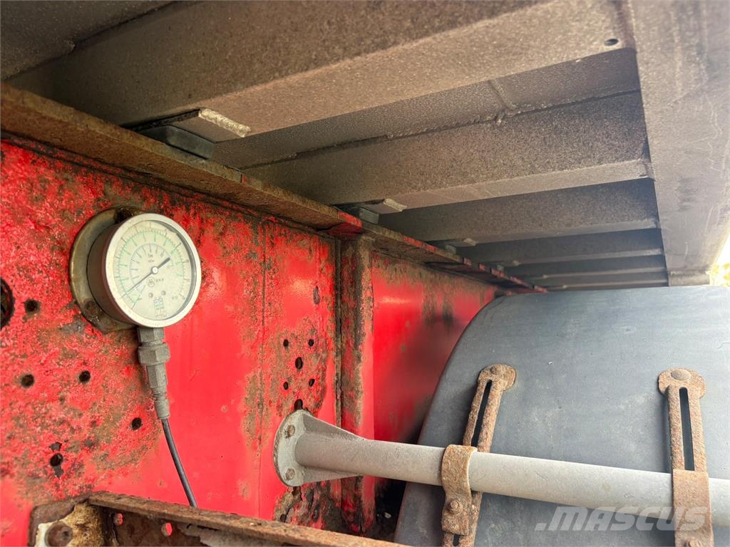 Kel-Berg 3aks 48m3 tipper نصف مقطورات قلابة