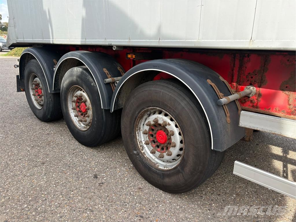 Kel-Berg 3aks 48m3 tipper Tipptrailer