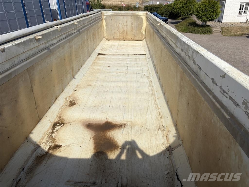 Langendorf 4 aks tip trailer Semirremolques de volteo