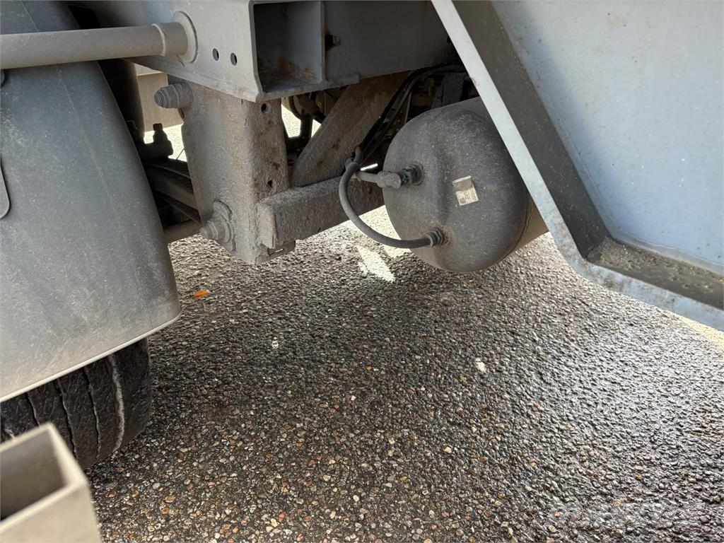 Leci 3aks fast lad m- HIAB 1820 Ostale poluprikolice
