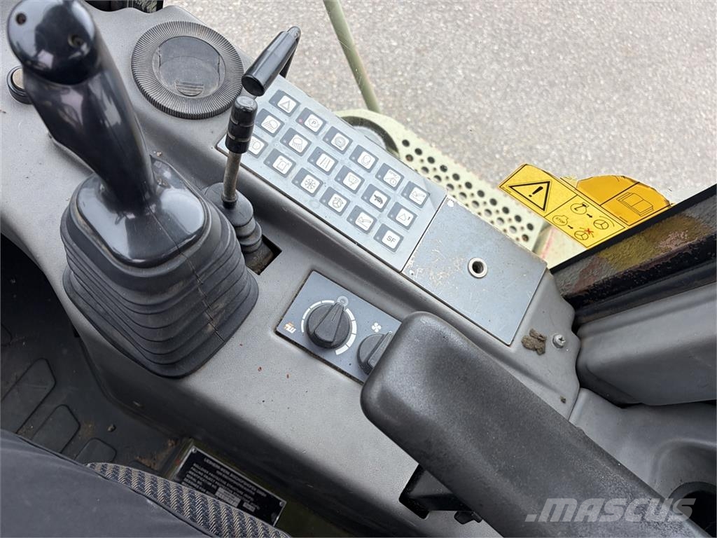 Liebherr L544 4x4 Hjullæsser med Hydraulik spil Priekiniai karjerų ekskavatoriai