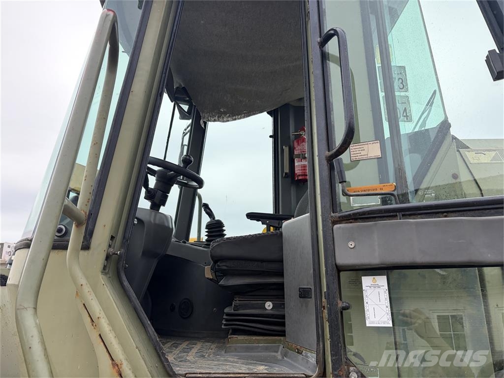 Liebherr L544 4x4 Hjullæsser med Hydraulik spil Priekiniai karjerų ekskavatoriai