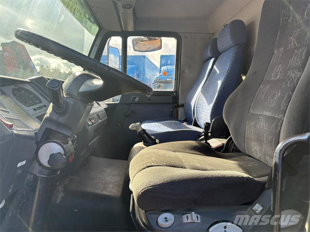 MAN 2aks Fast lad m- HIAB 035 Kranwagen