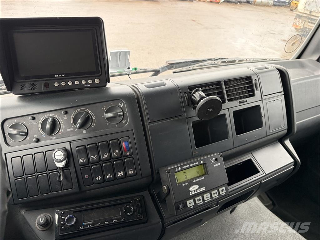MAN TGA 18.320 Carrier Supra 850 Temperature controlled trucks