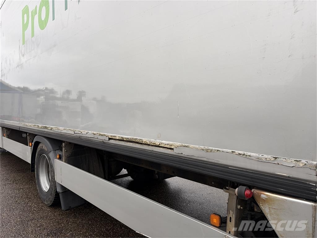 MAN TGA 18.320 Carrier Supra 850 Temperature controlled trucks