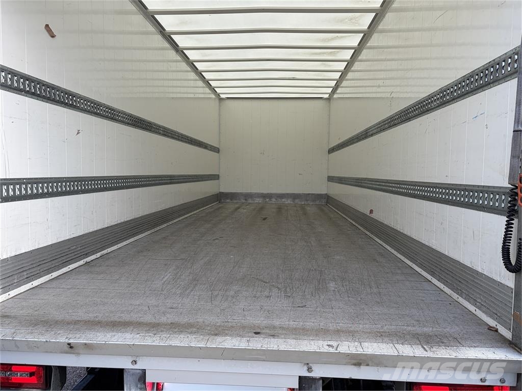 MAN TGL 12.190 4x2 Box Skapbiler