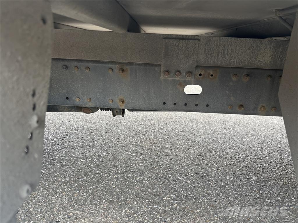 MAN TGL 12.220 4x2 Box Euro-6 12 tons Camiones caja cerrada