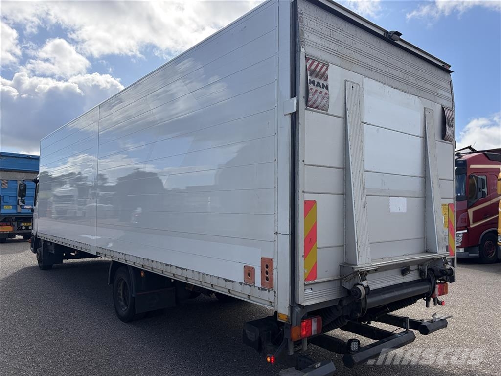 MAN TGL 12.220 4x2 Box Euro-6 شاحنات ذات هيكل صندوقي