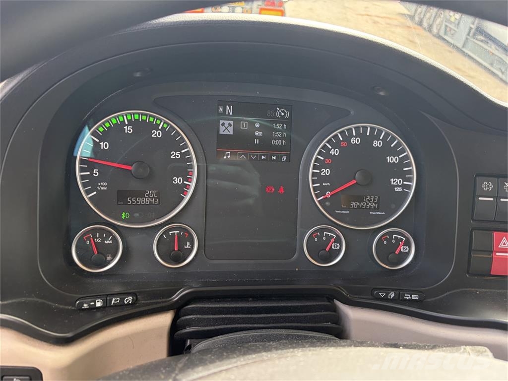MAN TGL 12.220 4x2 Box Euro-6 شاحنات ذات هيكل صندوقي