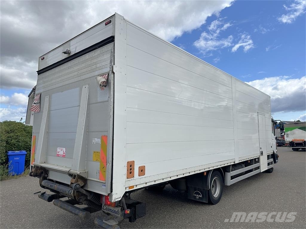 MAN TGL 12.220 4x2 Box Euro-6 12 tons Camiones caja cerrada