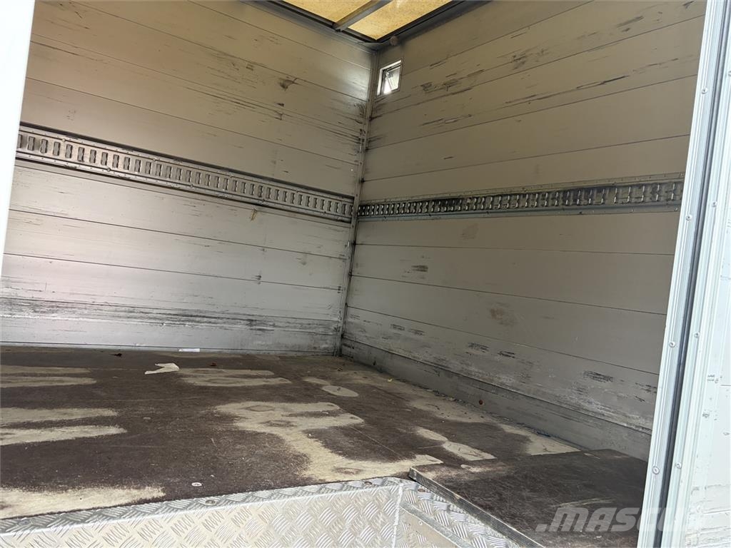MAN TGL 12.220 4x2 Box Euro-6 12 tons Fast kasse