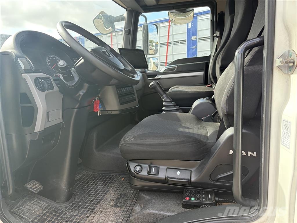 MAN TGL 8.190 4x2 Box Umpikorikuorma-autot