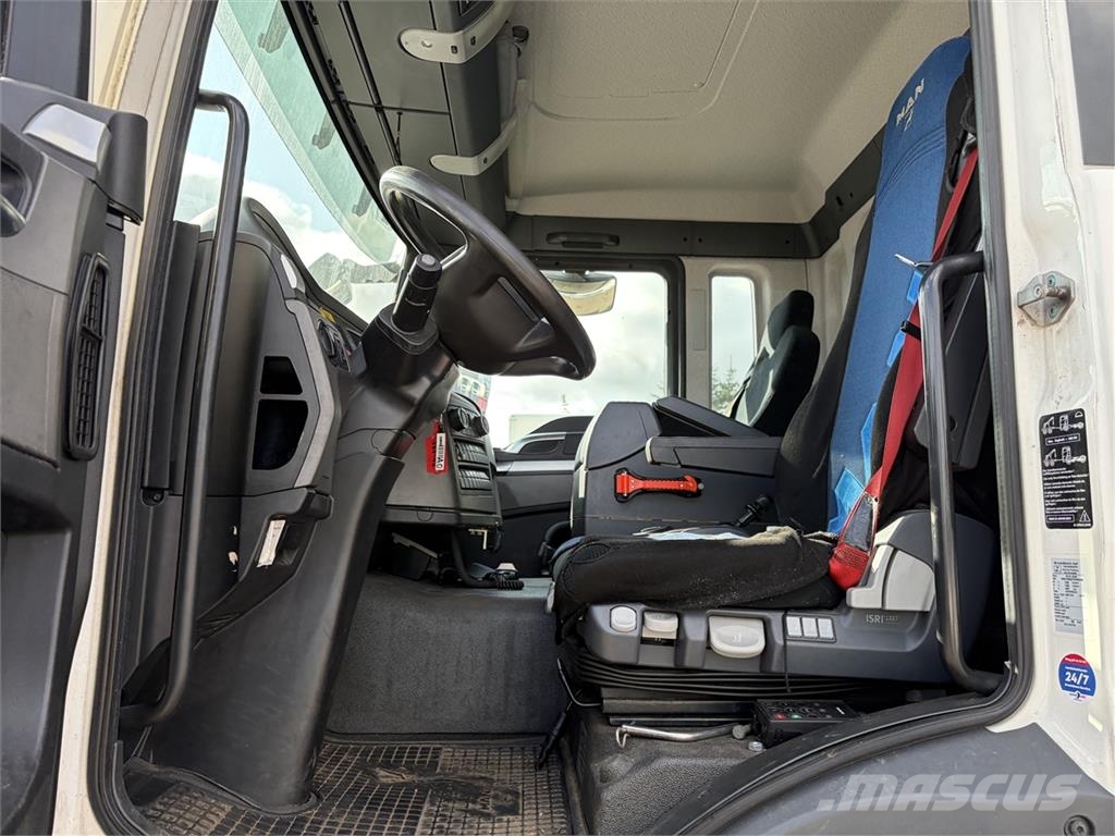 MAN TGS 26.420 6x2 Box Euro-6 euro-6 Umpikorikuorma-autot