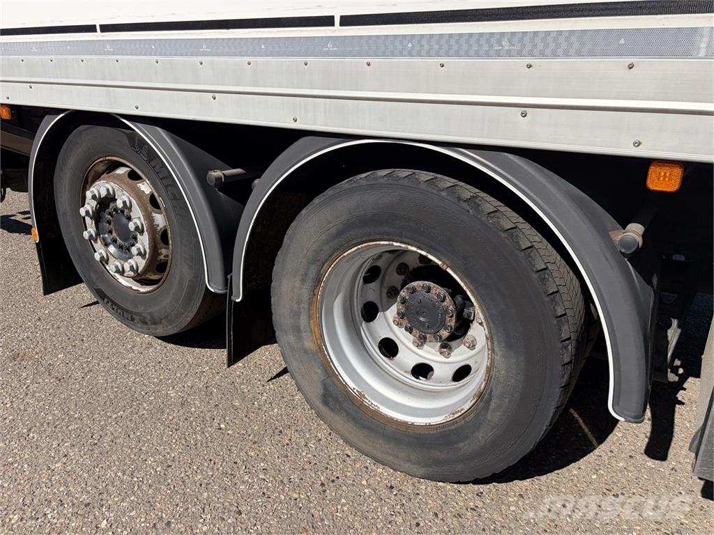 MAN TGS 26.420 6x2 Box Euro-6 euro-6 Camiones caja cerrada