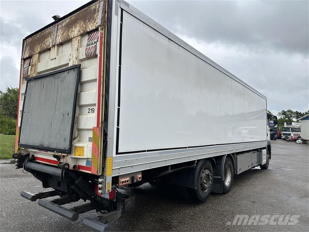 MAN TGS 26.420 6x2 Box Euro-6 euro-6 Camion Fourgon