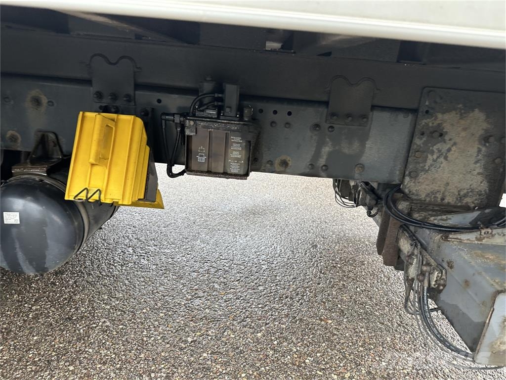 MAN TGS 26.420 6x2 Box Euro-6 euro-6 Camion Fourgon