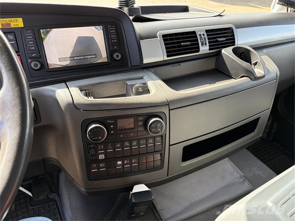 MAN TGS 26.420 6x2 Box Euro-6 euro-6 Camiones con caja de remolque