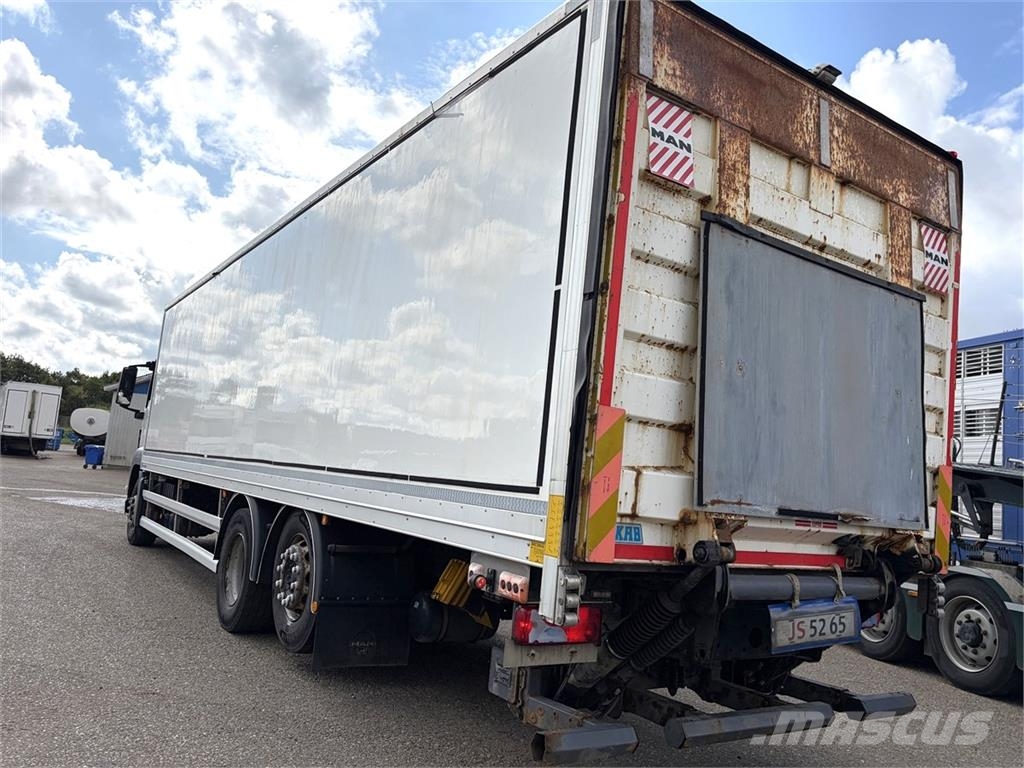 MAN TGS 26.420 6x2 Box Euro-6 euro-6 Camion cassonati