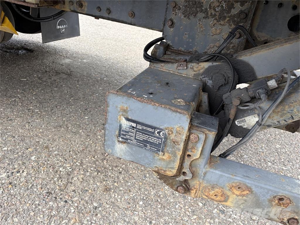 MAN TGS 26.420 6x2 Box Euro-6 euro-6 Camion cassonati