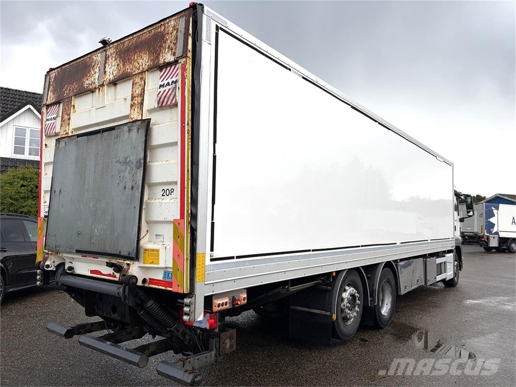 MAN TGS 26.420 6x2 Box Euro-6 euro-6 Camiones caja cerrada