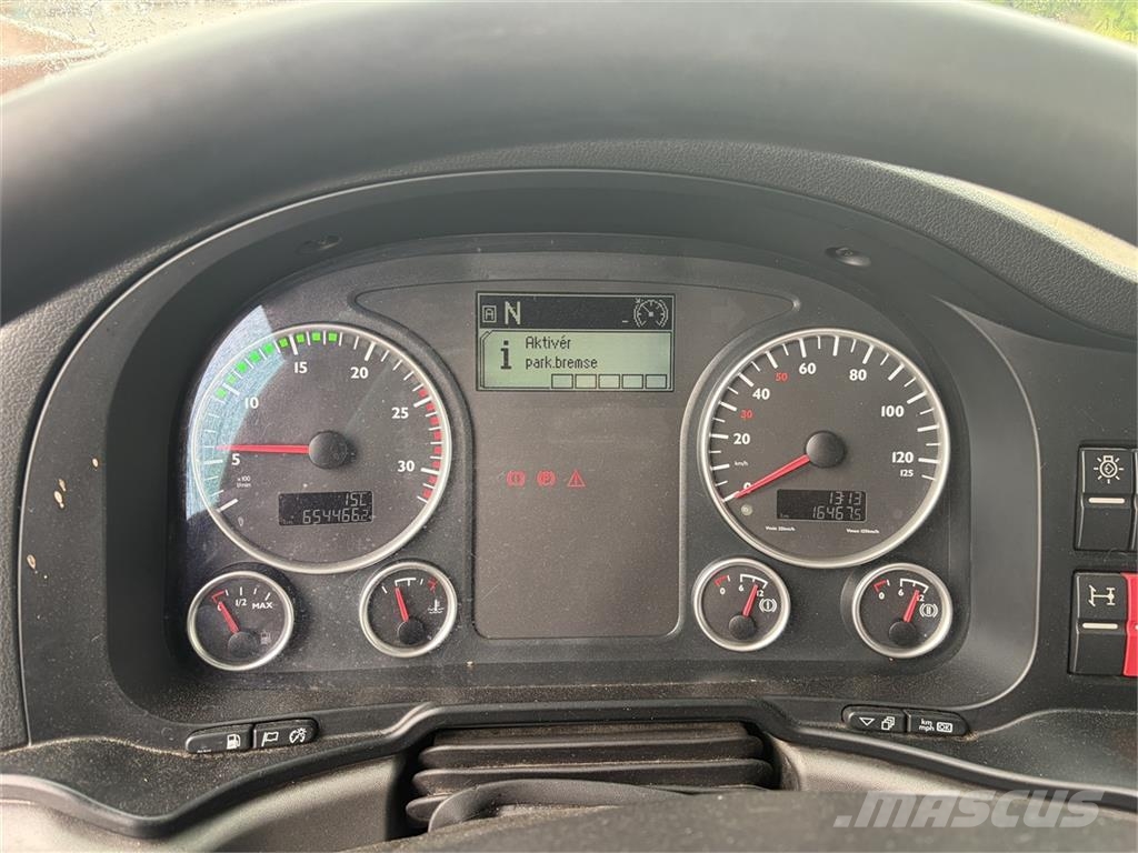 MAN TGX 26.440 6x2 BDF Euro-6 Camion portacontainer