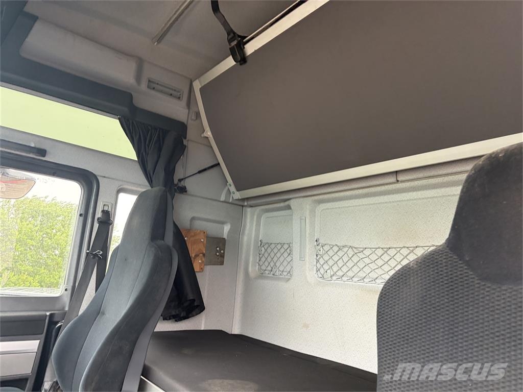 MAN TGX 26.440 6x2 BDF Euro-6 Camion portacontainer