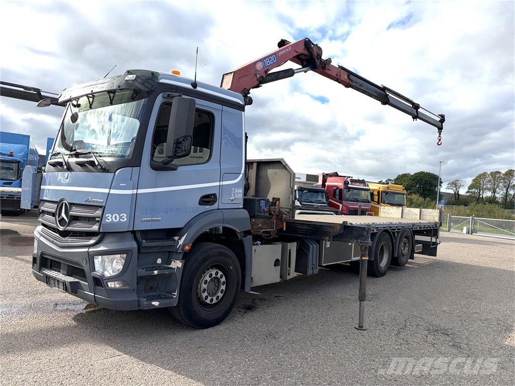 Mercedes-Benz 2533 6x2-4 fast lad m-HMF 1820 Crane trucks