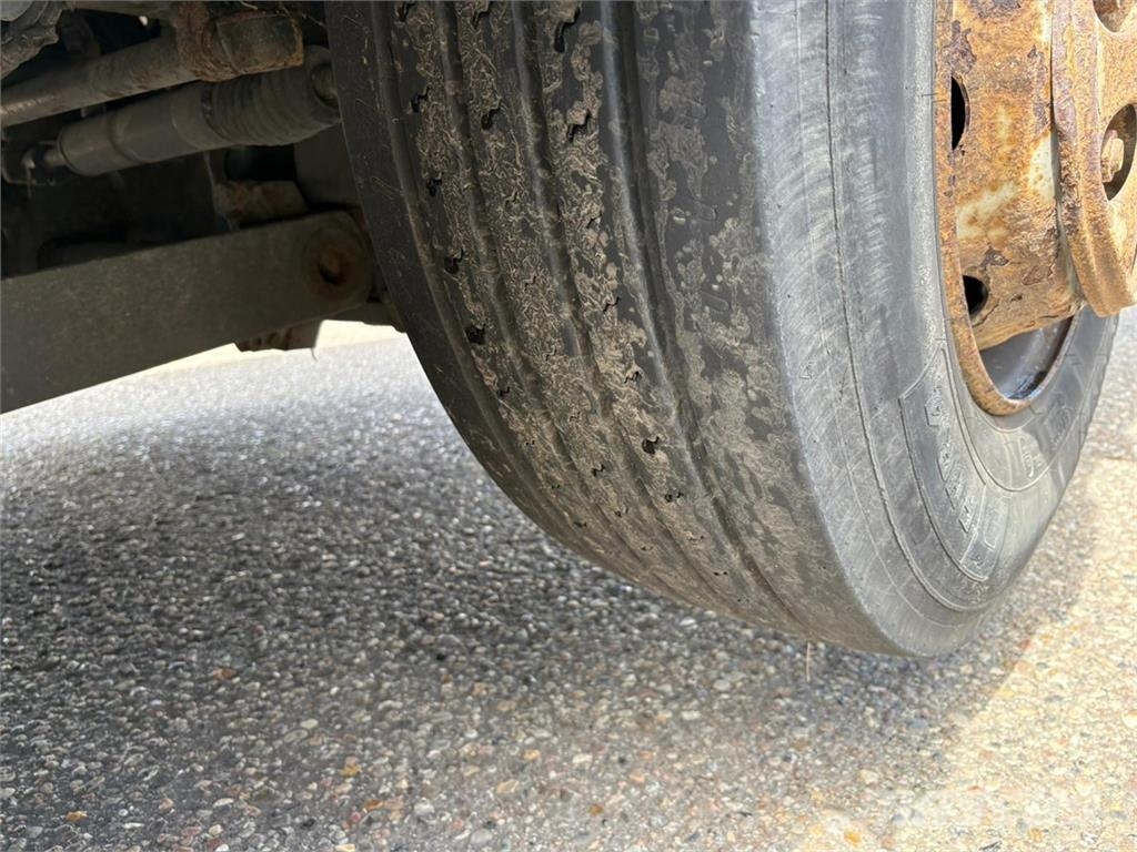 Mercedes-Benz Antos 2533 6x2 Box Euro-6 euro-6 Camiones con caja de remolque