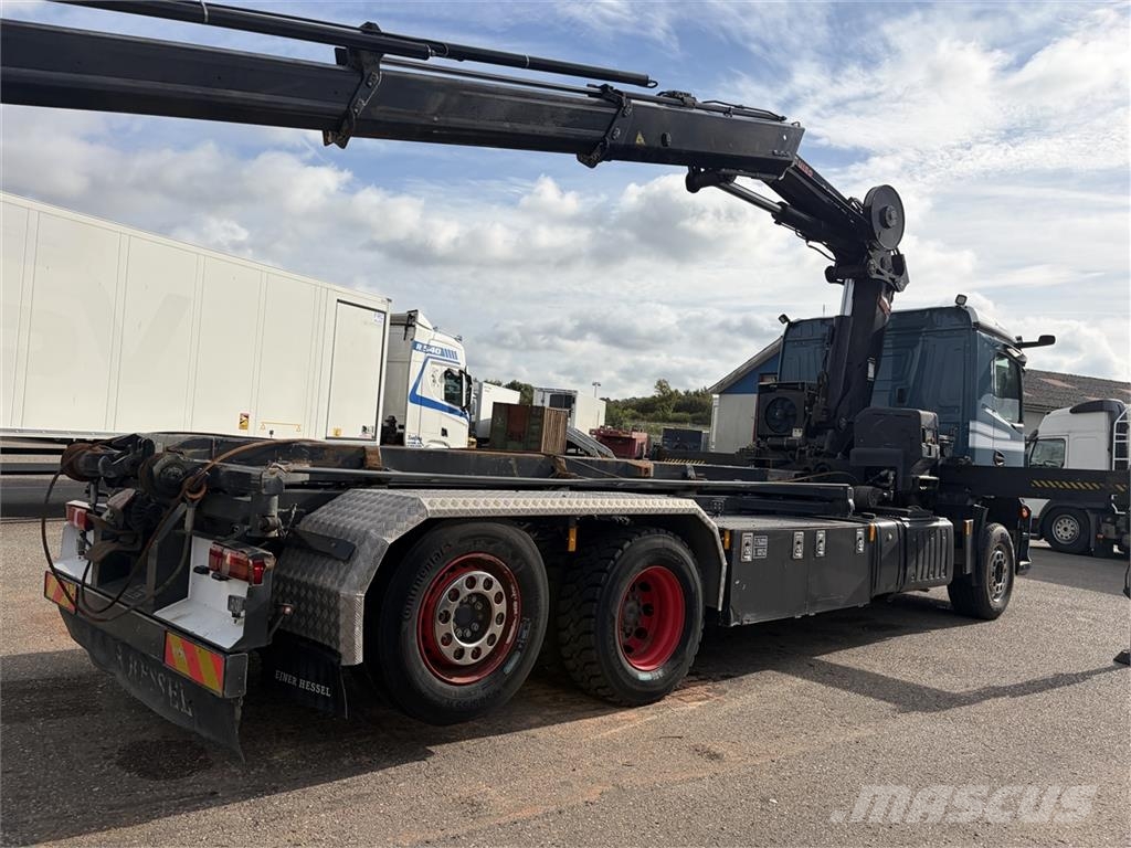Mercedes-Benz Arocs 2546 6x2 Hiab 262 Demontažnii kamioni za podizanje kabela