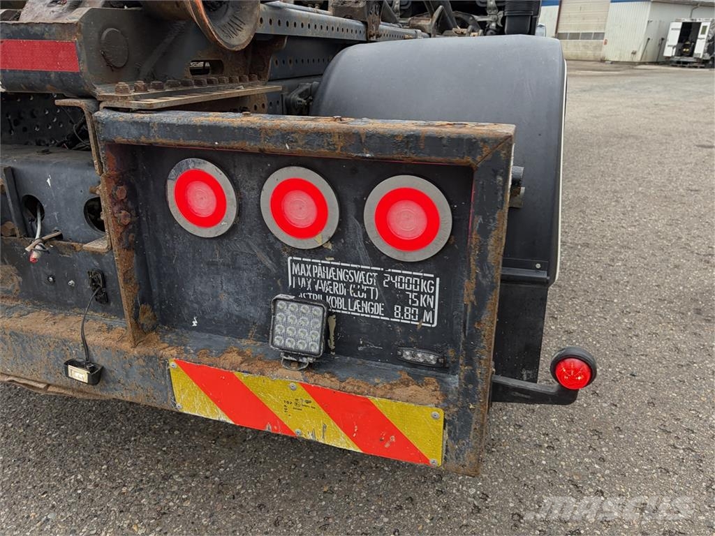 Mercedes-Benz Arocs 3246 8x2 Kroghejs Çekiciler