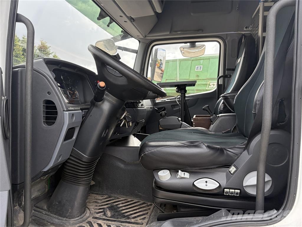 Mercedes-Benz Atego 1226 14m lift Otros camiones