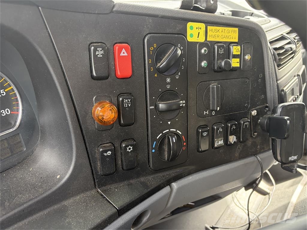 Mercedes-Benz Atego 1226 14m lift Otros camiones