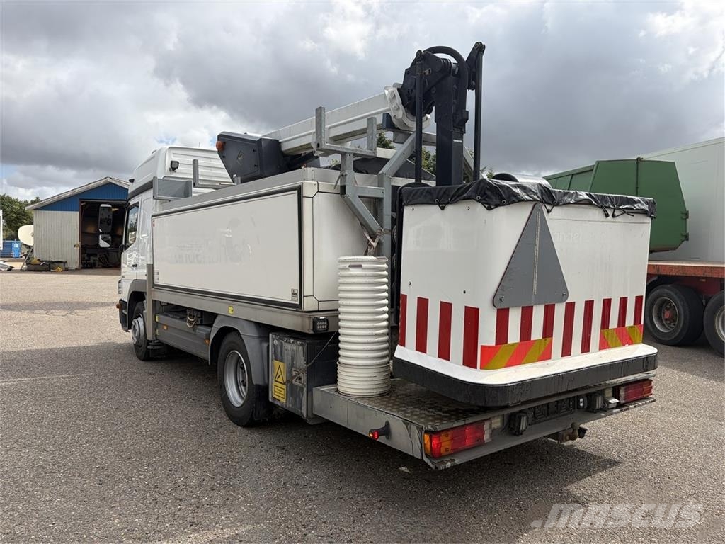 Mercedes-Benz Atego 1226 14m lift Otros camiones