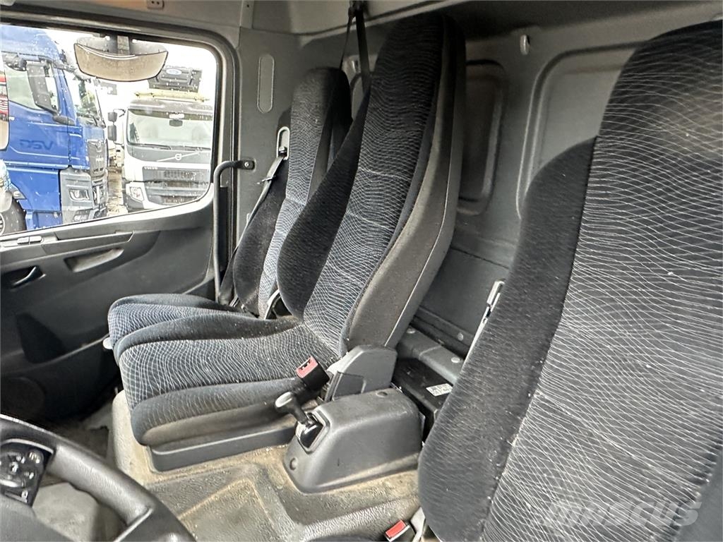 Mercedes-Benz Atego 818 Box Euro-6 euro-6 Box trucks